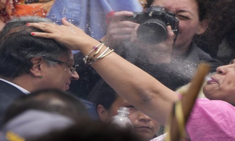 El que Escupe para Arriba, en